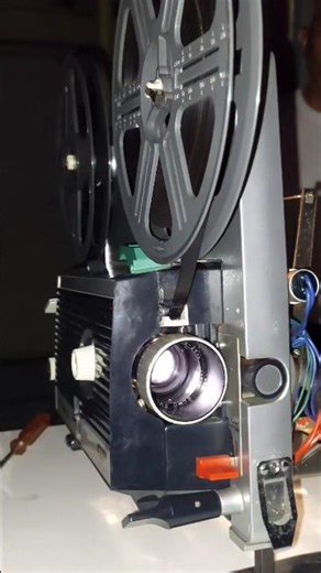THE 8MM CINEMA (VINTAGE PROJECTOR) #shorts #shortvideo