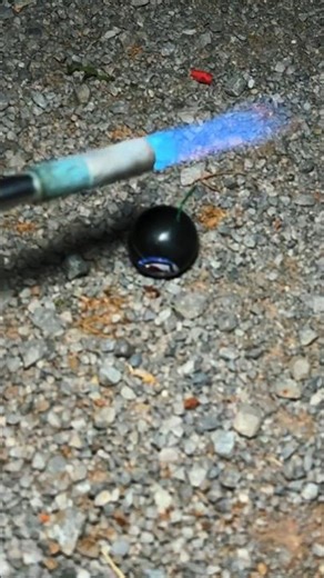 Mai visto PALLINE CRACKLING COSÌ GROSSE ?😍#shorts #petardi #fuochidartificio #pirotecnicalatorretta