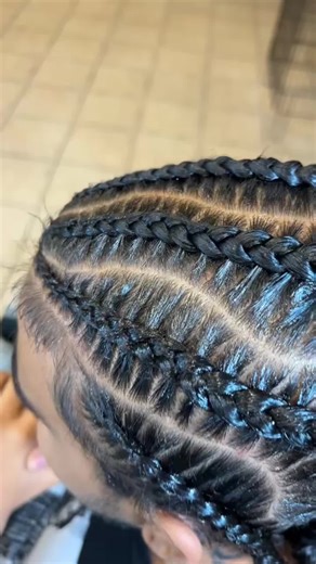 Wavy parts 🌊 #TorontoBraider #fyp #Cornrows #neatBraids