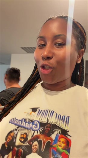 They enjoyed the crawfish more than me @E5 on deck 😂😂😂 that shit!!! #crawfish #crawfishboil #crawfishseason #fypシ゚viral