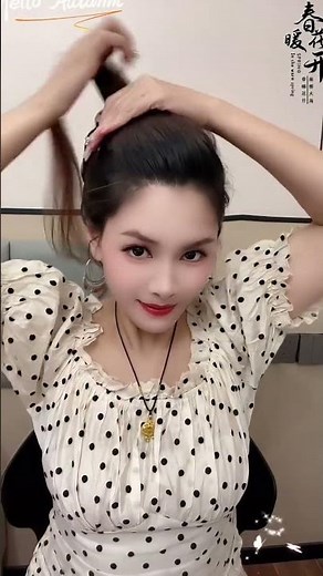 A tutorial for an elegant updo is here! Super simple, anyone can do it! "Elegant and sophisticated