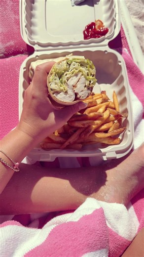 ️🫠🫠🫠 (@lemonadecrunchyice00)’s videos with original sound - niche_edits