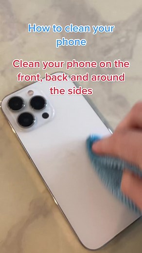 Cleaning your phone really is this easy! Give it a go📱 #fyp #cleantok