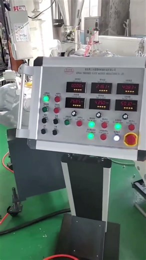 PE WPC Post Extrusion Machine #machine#wpcmachine #woodplasticcomposite （+86 15063923327）