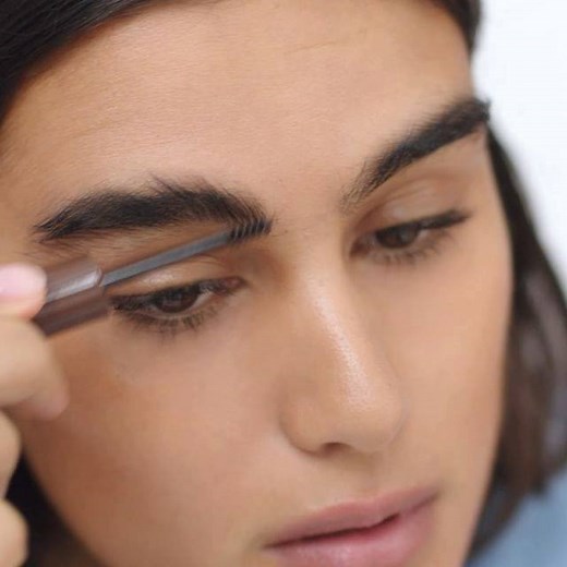 Check out our latest tutorial featuring our Wonder’Luxe Volume Mascara and our NEW Wonder’Full Brow which is coming VERY soon 😍 | Rimmel London