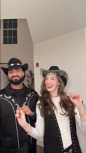 Happy Halloween from the ranch 🤠#halloween #halloween2025 #halloweencostume #halloweencostumes