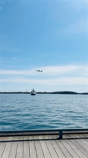 Ontario lake #torontolife #travel #toronto #canadiancity