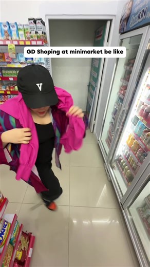 QUEENVIOLIA on TikTok