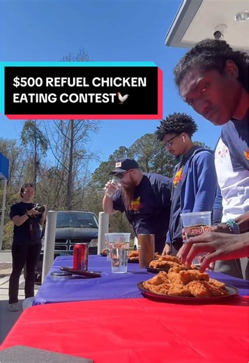 $500 Chicken Eating Contest in Myrtle Beach