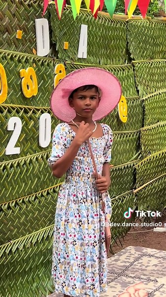 මියෝනා සමඟ අපේ හදවතේ මොහොත