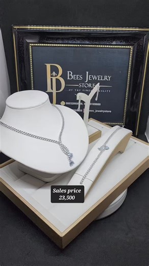 Ogeleka Jessica Abosede on Instagram: "SALES PRICE- 23,500 ❌️❌️SOLD OUT❌️❌️ 100% GUARANTEE☑ NON-TARNISH☑ LIGHT WEIGHT☑ AFFORDABLE LUXURY☑ HOW TO SHOP: SEND A DM TO @bees_jewelrystore OR WHATSAPP-08032068908 CALL-08032068908 OR CLICK LINK IN BIO"