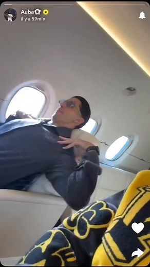 306K views · 4.2K reactions | Toujours la bonne humeur entre Auba et Captain Majid en direction du Maroc 藍 #TeamOM | Fan OM | Facebook