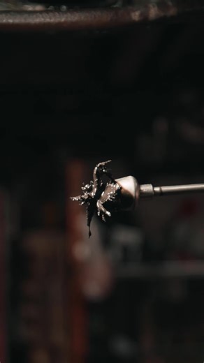 What you’re looking at isn’t just a busted ring gear… it’s a full-blown dental emergency. Shock load? Driver error? One too many boosted launches? Hard to say. But this diff won’t be chewing through anything but regret. We see this kind of carnage more than you’d think — and every time, it starts with someone saying “it’ll be fine.” 🛠️ Bring it to the shop before your rig winds up on the soft food diet. 📍23 McKenzie Crescent, Red Deer County, AB #SMDiesel #RingGearCarnage #BrokenDifferential #