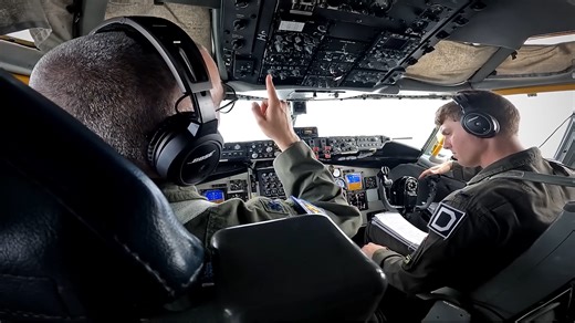 Russian pilot defects to Ukraine with a Mi-8 helicopter