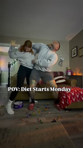 Matt McKeegan | MK Coaching ☠️ on Instagram: "They all love the dad bod until they don’t 😅"