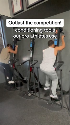 Landow Performance on Instagram: "Understanding and training the three energy systems (ATP-PCr, glycolytic, and oxidative) is huge for optimizing performance. Each system plays a unique role, and they can be trained in terms of both quality and capacity. “Quality” refers to how efficiently these systems function, while “Capacity” is about the duration they can sustain energy output. ❇️ATP-PCr: your go-to for high-intensity efforts lasting up to ~10 seconds – think explosive movements. Training t