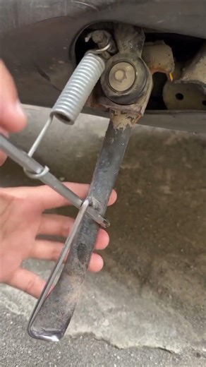 mechanical tricks for installing side stands #tutorial
