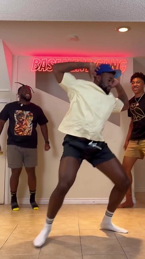 Thank you guys so much!!!! 6 Million!!!! ❤️❤️❤️❤️