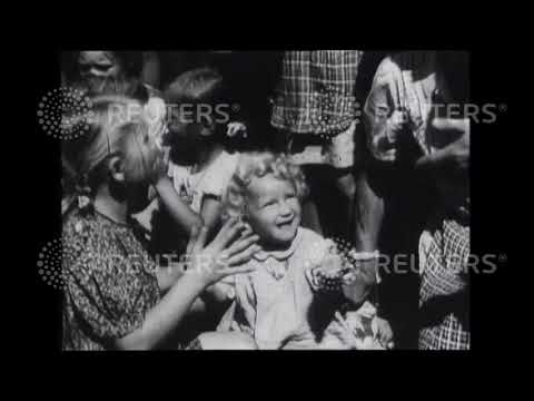 1945 British troops occupy Austria