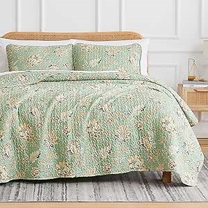 Southshore Fine Living, Inc. Oversized Queen Quilt Set, 3-Piece Lightweight Quilted Bedspread with 2 Pillow Covers, Jacobean Willow, Floral Coverlet Microfiber Fabric, Full Size Bedding Quilt, Green