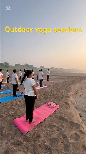 Sunday outdoor yoga session 🌿✨ #outdooryoga #yogaflow #morningyoga #yogaforbeginners #yogapractice