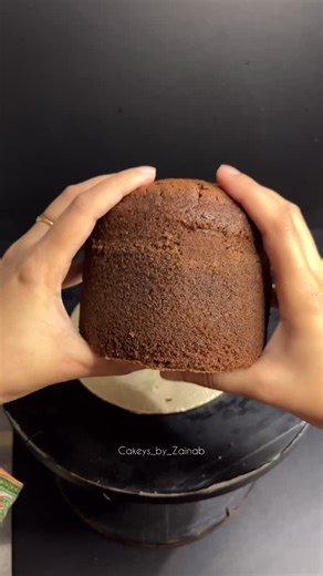 Cakey's "The Bake Shop" on Instagram: "Follow @cakeys_by_zainab for More🫶🏻 #reels #reelsinstagram #viral #trending #blackcake #rosecake #cupcake #cupcakes #chocolatecupcake #cupcakerecipe #viral #reel #trending #customcake #instacake #explore #cakeysthecakeshop #cakeysbyzainab #ordernow #cake #customisecake #feed #instabakes #instadaily #viralcake #trendingcakes #cupcakebouquets #cupcakebouquet #customcupcakes #customcupcake #bowcake"