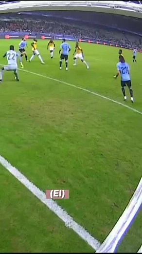 Vota en los comentarios por tu favorito! #neymar #fifa21 #pele #soccer #messi #futbol #mundial