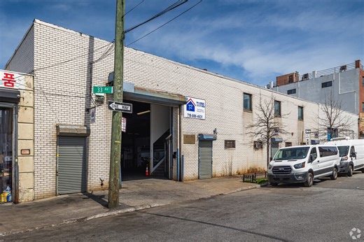 Flushing Warehouse - Flushing, NY for Sale | LoopNet