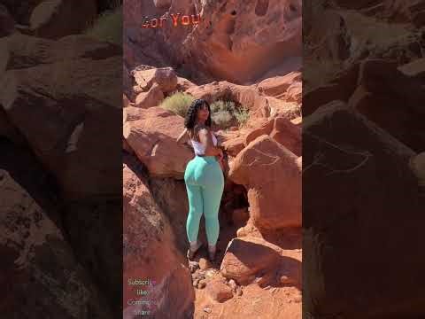 Lilly Thicky | Raw Style, Real Presence