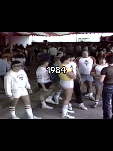 Iconic 1984 Outfits from Long Island's Boardy Barn