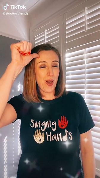 Learn Makaton Signing with a Certified Tutor