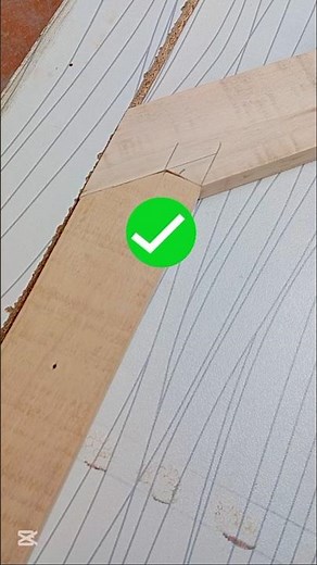 Simple Corner Joinery Demo — Hidden Support Trick!