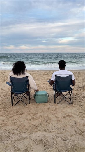 Humorous Pregnancy Announcement Surprise