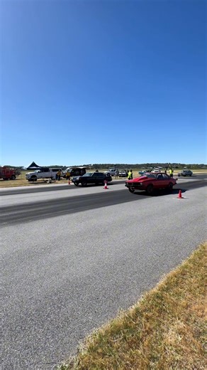 Muscle Car Challenge — Day 2! 🏁🔥 Another massive day of no-prep racing here at Cootamundra Airport. The action just keeps getting better! 💨 #noprepracing #dragracing #noprep #musclecar #streetcar | Muscle Car Challenge