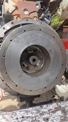 Clutch Plate Shaft Cover Fix | #youtube #ytshorts #automobile #mechanic #viral #viralshorts #video