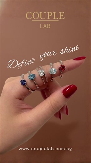 Infinite ways to shine. ✨ In a city that never stops, your jewelry should keep up. Our minimalist bands are designed to be layered, mixed, and matched to fit your rhythm. Create a look that is uniquely yours by customizing your setting, cut, and gemstone. 💍 Which of these gems are you taking home today? Drop your favorite in the comments! 👇 Order now! FREE islandwide delivery on orders $100 & above, only at our website - www.couplelab.com.sg 🛒 📍Couple Lab 1 HarbourFront Walk L02-K3 VivoCity 