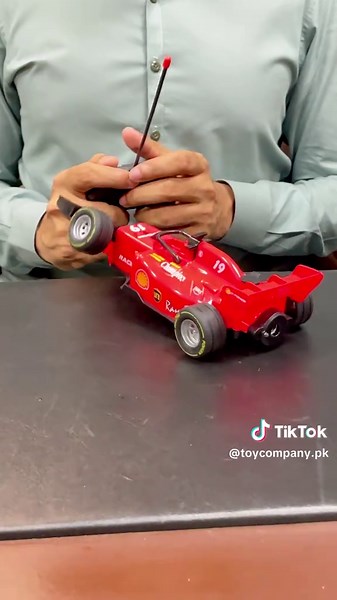 Remote Control Ferrari F1 Stunt Racing Car
