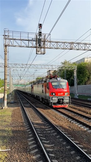 ЭП20-026 проезжает Электрозаводскую #train #имба #railway #trainspotting