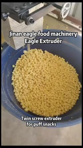 twin screw extruder for puffed food is a machine used in the food industry to produce a variety of puffed snacks. It is a crucial equipment in the production process of popular snacks like corn puffs, rice puffs, and potato chips. The extruder works by forcing a mixture of ingredients through a barrel using a screw mechanism. The barrel is heated, and the ingredients undergo a process called extrusion. This process involves the application of heat and pressure, which causes the mixture to expand
