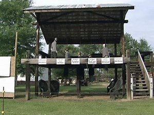 Duplin County man's gallows display draws criticism