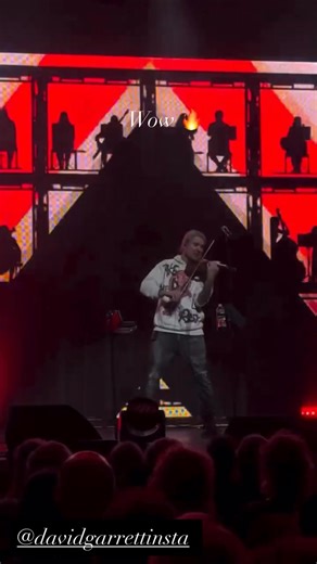 David Garrett 10.11.2025 New York City https://www.instagram.com/stories/vika_costa/37631646445976787 | David Garrett 's Society in Bulgaria