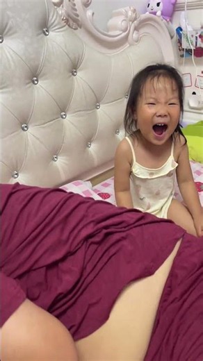 Let Dad cool off #father and daughter #father-daughter daily life