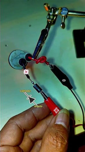 basic understanding of the function of rectifier diodes #diode #electronicsbasics #beginners #viral