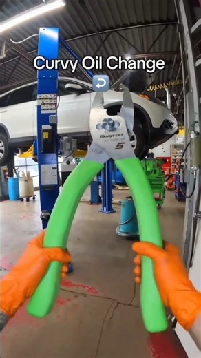 Part 1 Love me some Honda oil changes #honda #mechanic #tools #car #maintenance