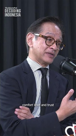 What has happened with Indonesia’s foreign policy over the past two years? #shorts #martynatalegawa