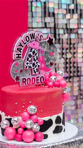 Love Haylow on Instagram: "Haylow ‘s 4th RODEO 🪩🩷✨ “DISCO COWGIRL “ was the theme and I think we nailed it! 💥 We were hosted by the perfect venue @hometurf_events , with our closest friends & family and our little disco princess had the best time 🩷 ✨ the beautiful cake, cupcakes & cake pops were made by @justpeachy_cakes 🧁 thank you @colcacchio go Mackeurtan for the delicious authentic Italian pizzas! 🍕 🇮🇹 Kirst from @hustleandheart.cookiestudio always blows us away with her incredible c