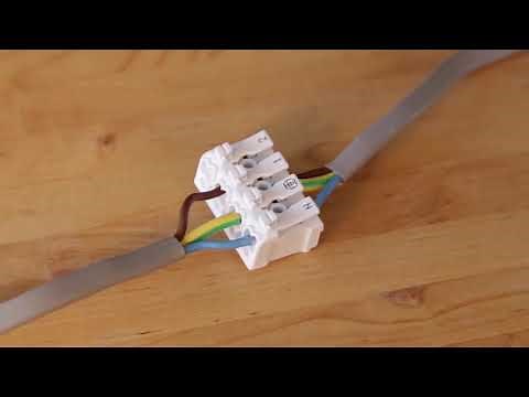 Hylec-Apl Debox SL Inline junction box with push fit connectors, maintenance free 16a rated.