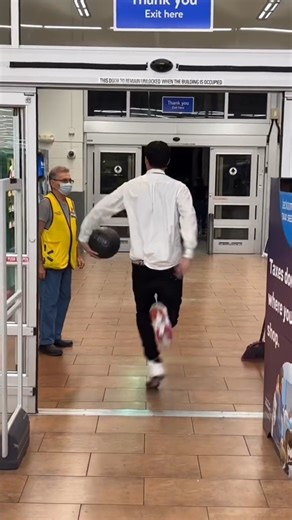 137K views · 3.6K reactions | How to exit a store with style with a basketball  | Romero Javier Dance | Facebook