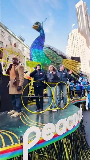 Team USA at Macy's Thanksgiving Day Parade🤩❄️🦃