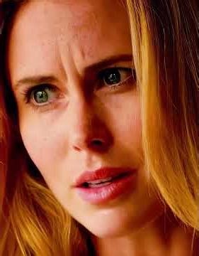 A Woman Overtakes on a Deserted Road and Provokes a Madman!#movie #film #shorts #usa